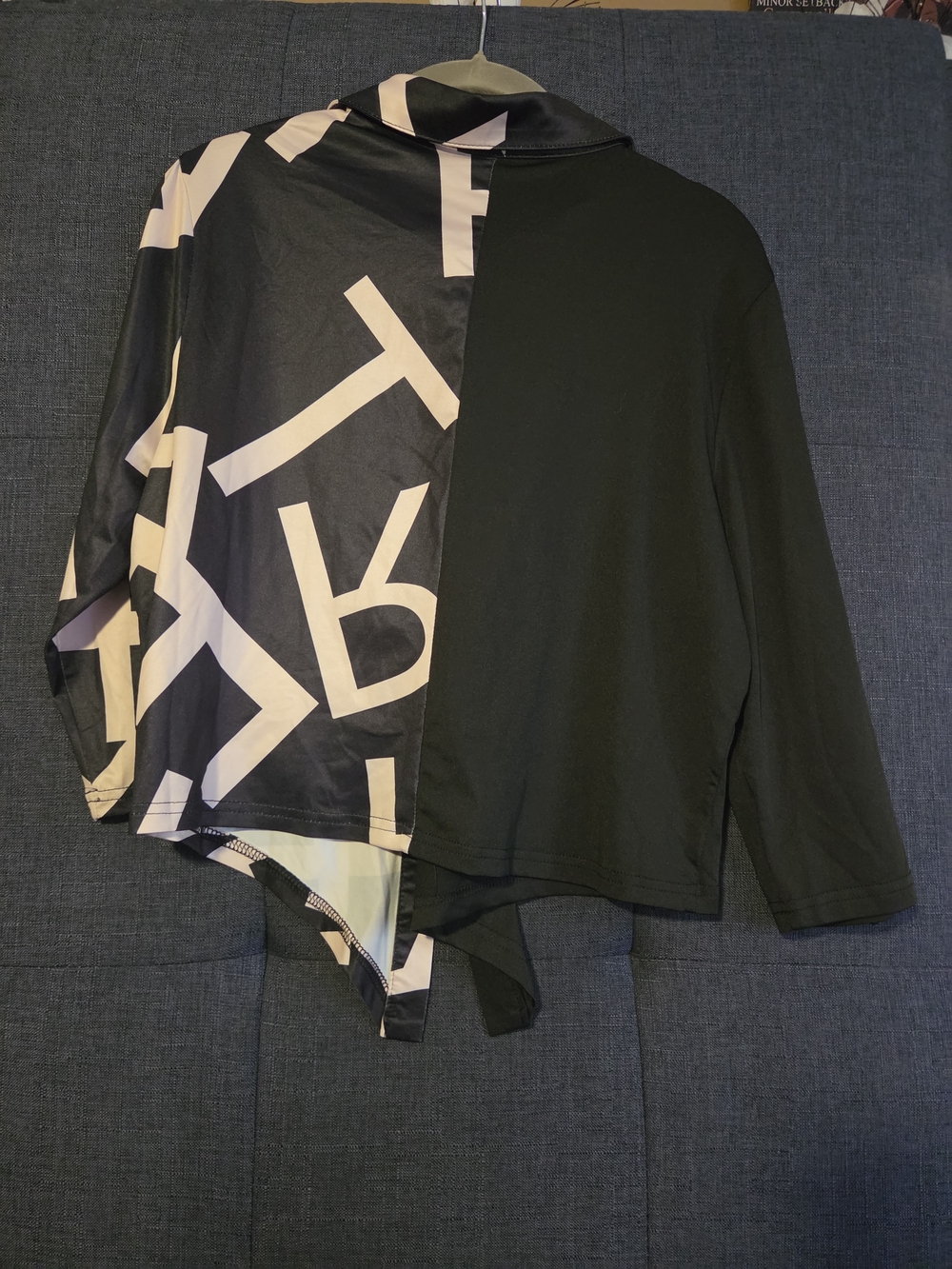 Black & Cream Printed Two-Piece Pantsuit - Picture 3 of 6